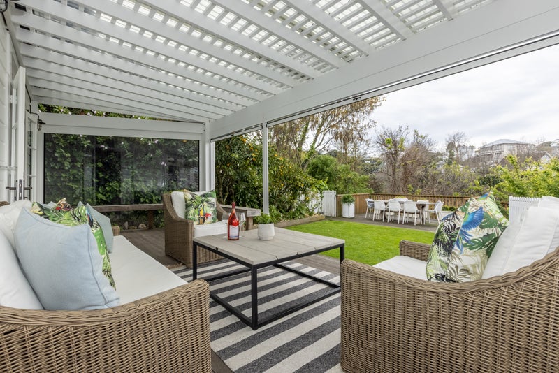 5 Lucy Road, Bluff Hill, Napier - Carousel 2