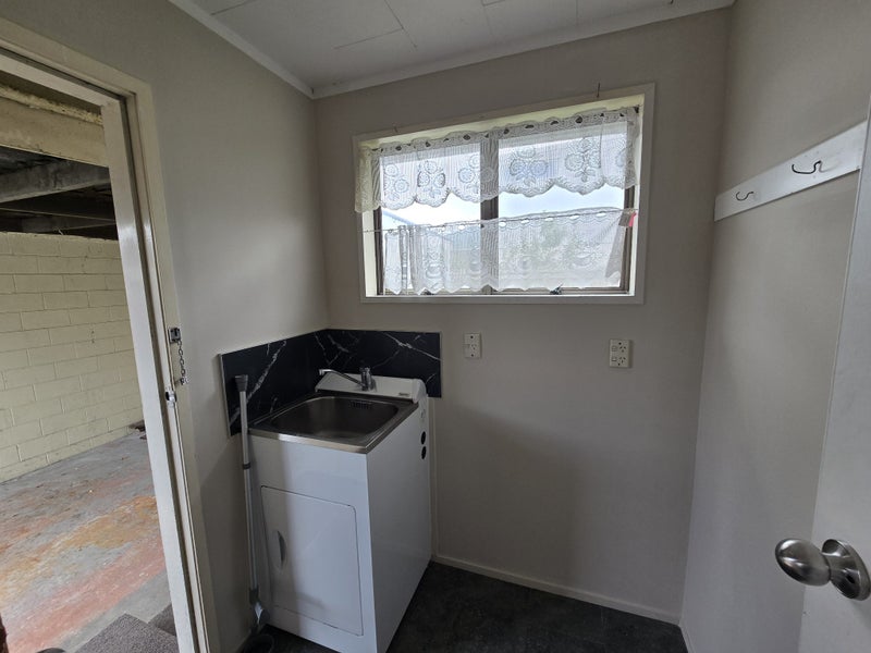 137B Lake Road, Koutu, Rotorua - Carousel 12