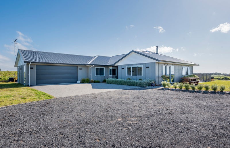 178 Harakeke Road, Otaki - Carousel 2