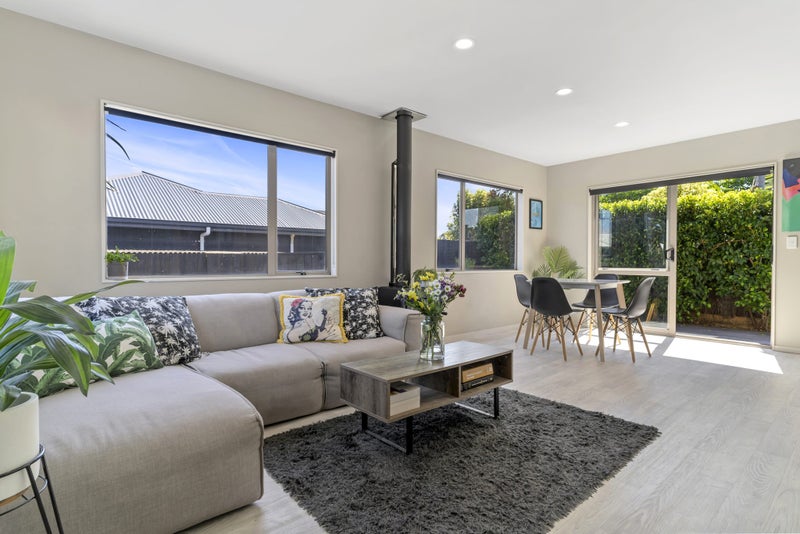 8B Hawea Street, Mount Maunganui - Carousel 2