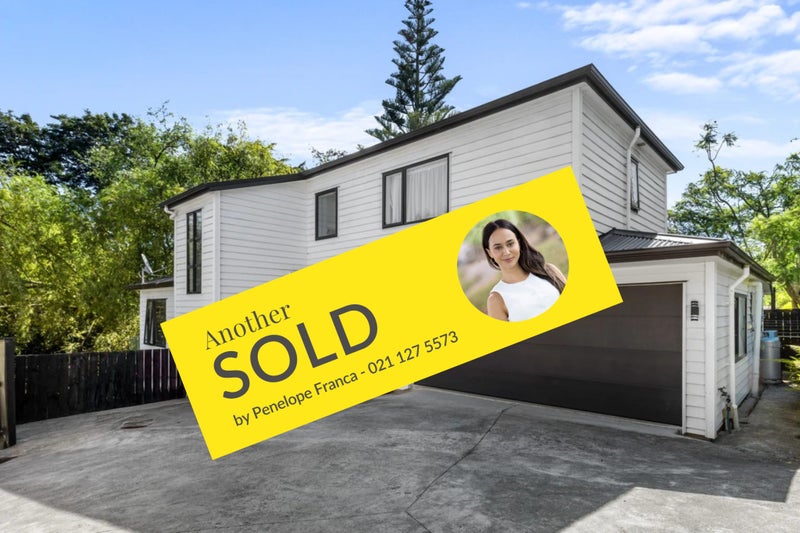 7A Manapouri Place, Pakuranga Heights, Auckland - Carousel 1