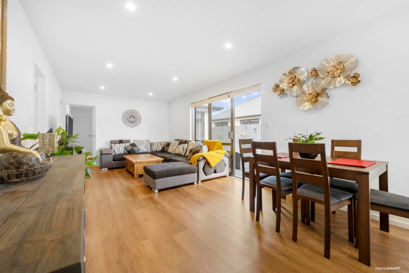 7 Matata Drive, Takanini, Auckland - Carousel 2