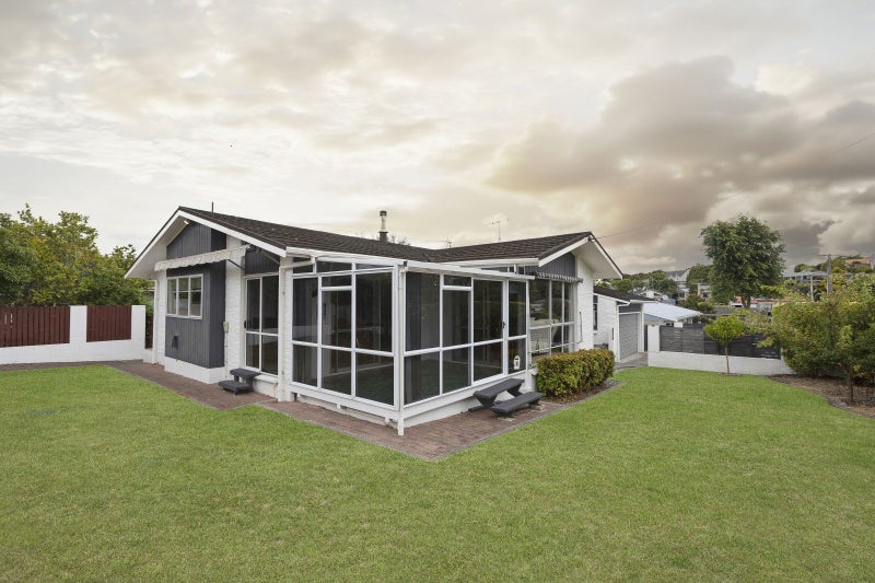 4 Newcastle Road, Dinsdale, Hamilton - Carousel 2
