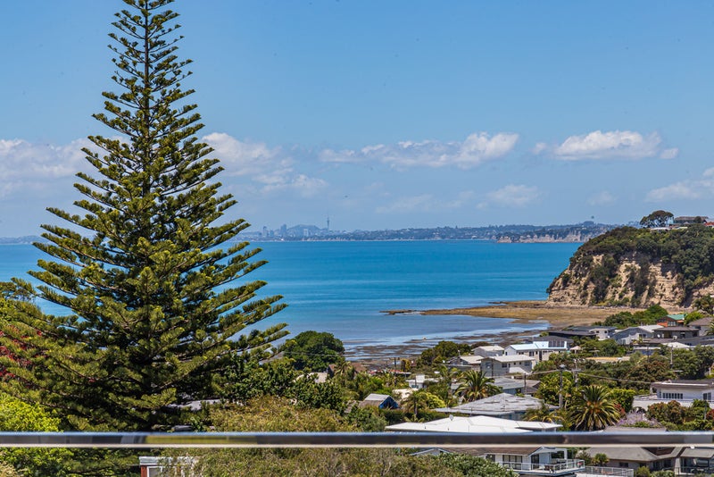 1114 Whangaparaoa Road, Tindalls Beach, Whangaparaoa - Carousel 1
