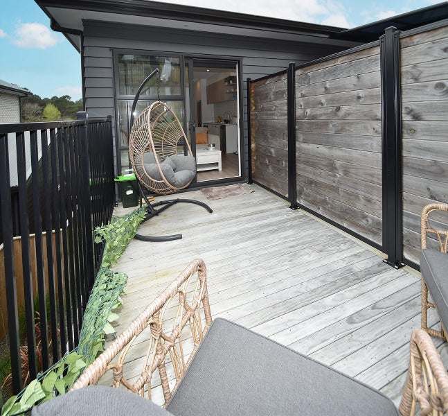 23 Barrel Crescent, Swanson, Auckland - Carousel 2