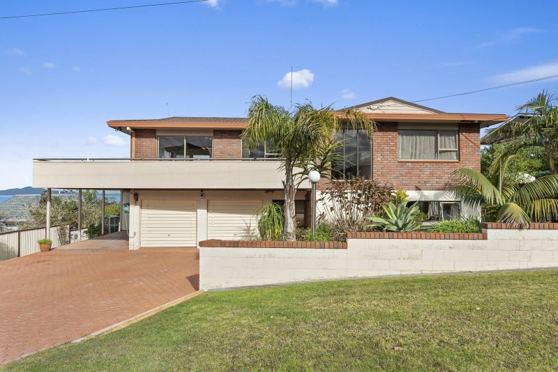 31 Ridge Road, Waiake, Auckland - Carousel 1