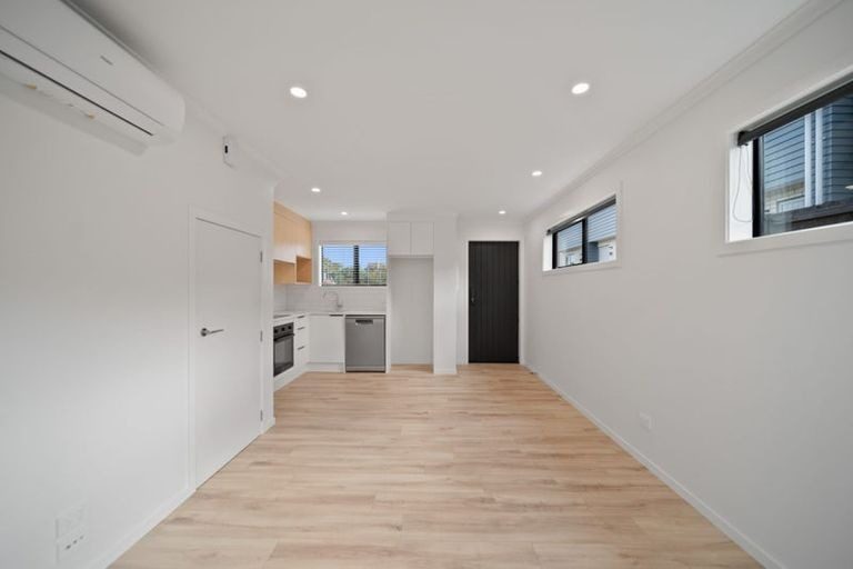 11A Brough Road, Manurewa East, Auckland - Carousel 2