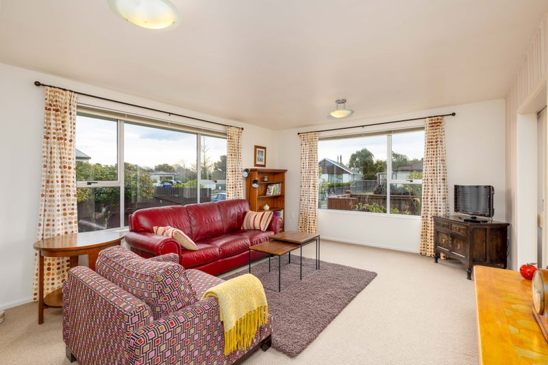 43 Strathfield Avenue, Dallington, Christchurch - Carousel 2