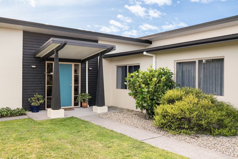 47 Oteki Park Drive, Welcome Bay, Tauranga - Carousel 2