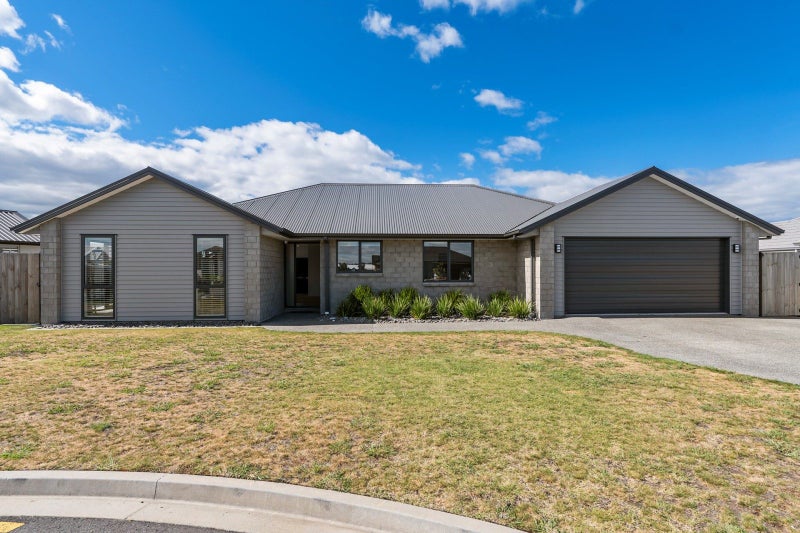 12 Kaiora Drive, Papamoa Beach, Papamoa - Carousel 1