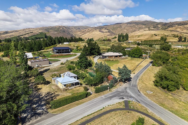 2 Miners Terrace, Bannockburn, Cromwell - Carousel 18