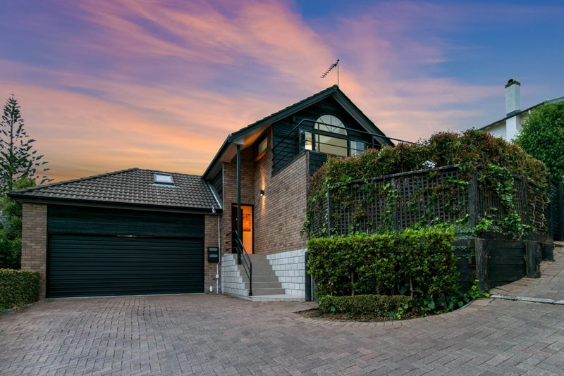 2/78 Koraha Street, Remuera, Auckland - Carousel 1