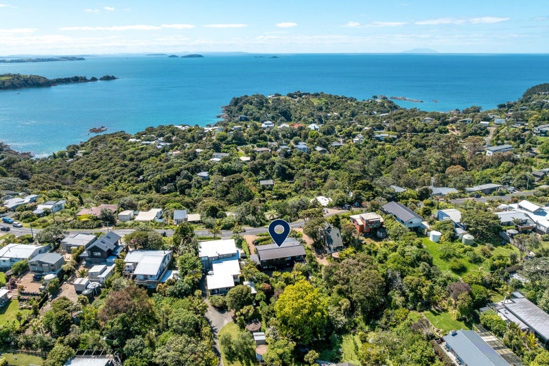 21 Hauraki Road, Oneroa, Waiheke Island - Carousel 31