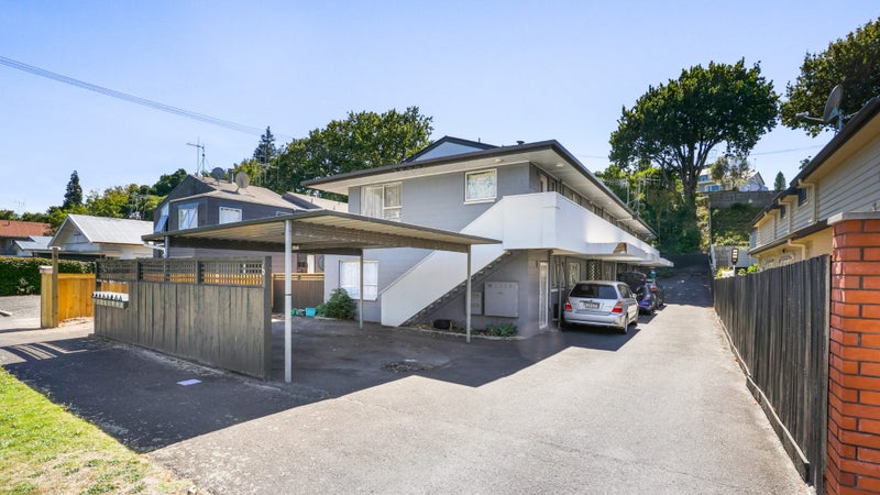 6/6 Opoia Road, Hamilton East, Hamilton - Carousel 1