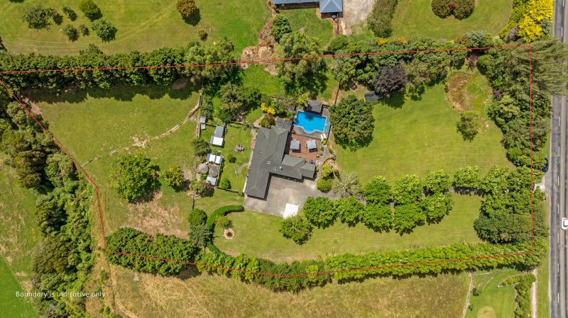 52 Turitea Road, Fitzherbert, Palmerston North - Carousel 40