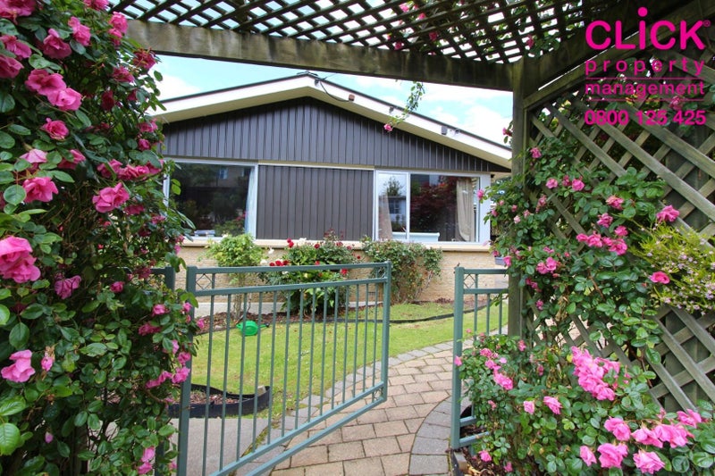 11 Larkins Street, Helensburgh, Dunedin - Carousel 1