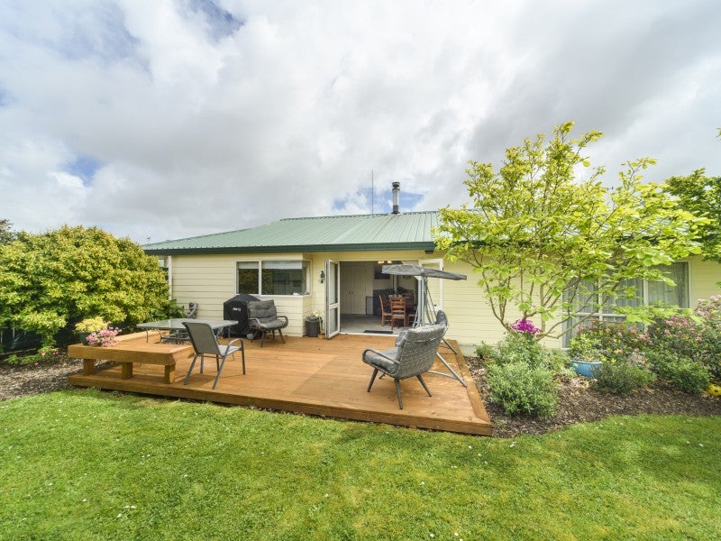 175 James Line, Kelvin Grove, Palmerston North - Carousel 1