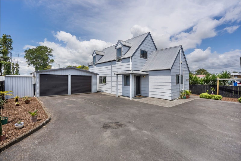2//277 PORCHESTER Road, Takanini, Auckland  - Carousel 1