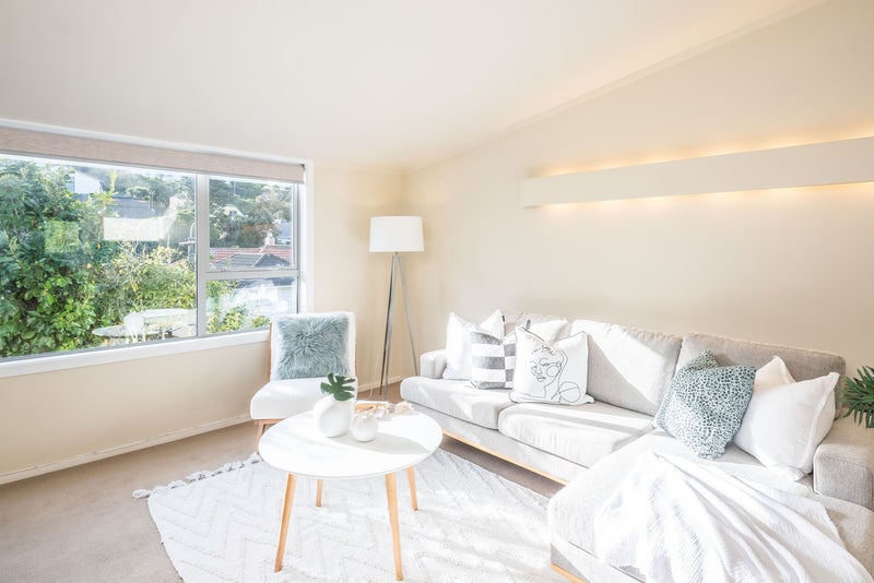 124 Onslow Road, Khandallah, Wellington - Carousel 2