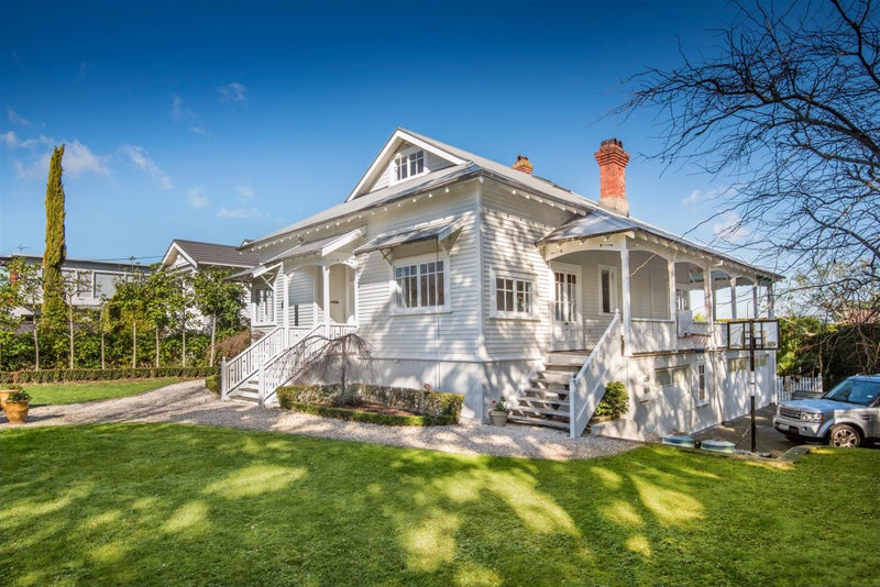 13 SECOND AVE, Stanley Point, Auckland - Carousel 24