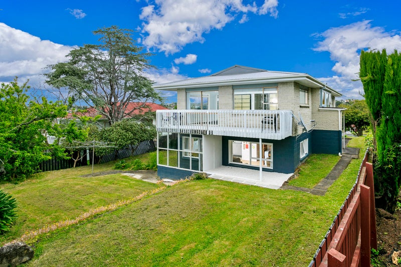 1/77 Stanaway Street, Hillcrest, Auckland - Carousel 21