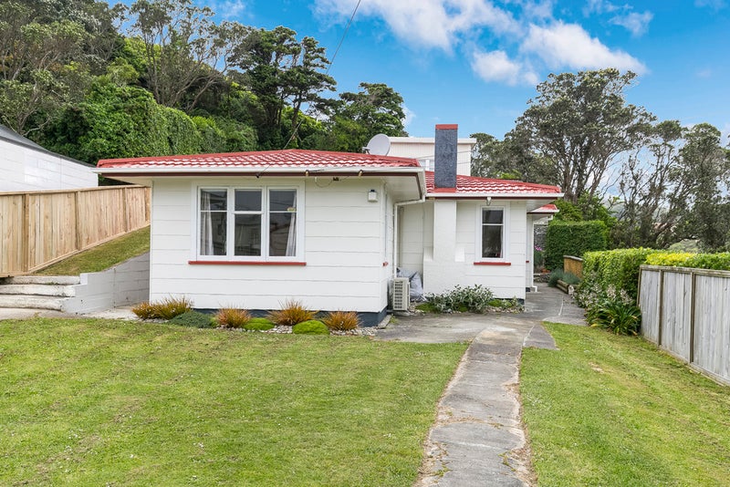 45 Tarawera Road, Johnsonville, Wellington - Carousel 2