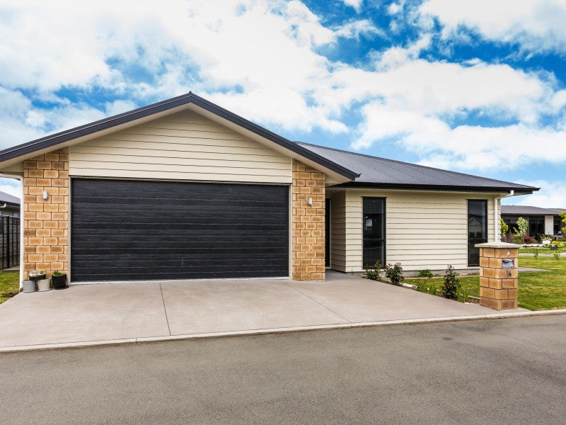 16 Noumea Drive, Rangatira Park, Taupo - Carousel 2