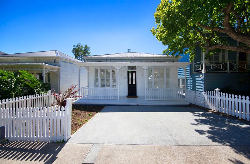 4 Winn Road, Freemans Bay, Auckland - Carousel 1