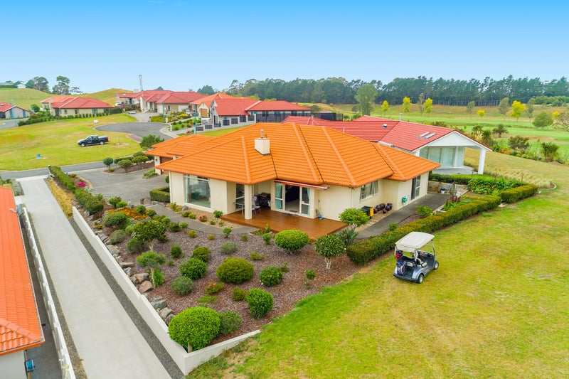 56 Ballantyne Way, Katikati - Carousel 1