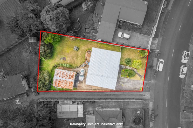 9 Redwood Drive, Massey, Auckland - Carousel 2