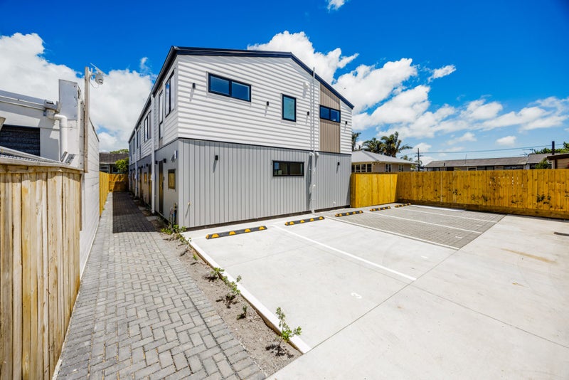 35 Albert Street, Otahuhu, Auckland - Carousel 12