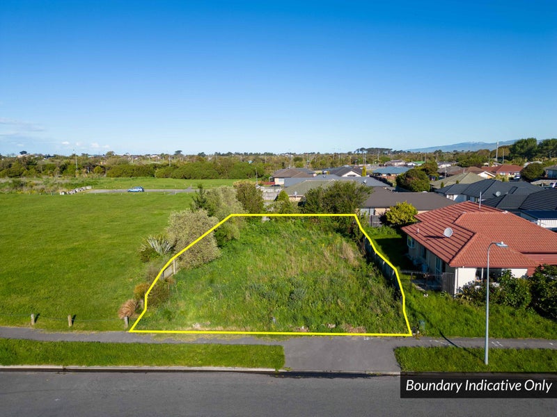 28 Farnborough Street, Aranui, Christchurch - Carousel 5