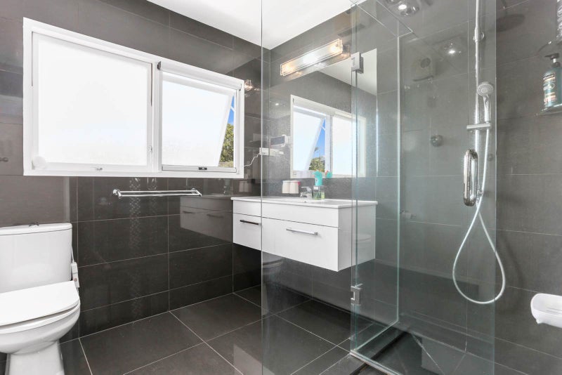 2/44 Juliet Avenue, Howick, Auckland - Carousel 15