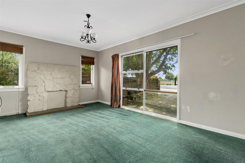 69 Dey Street, Hamilton East, Hamilton - Carousel 2