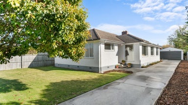 33 Wilton Crescent, Bishopdale, Christchurch - Carousel 1
