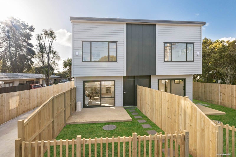 1/314 Royal Road, Massey, Auckland - Carousel 2