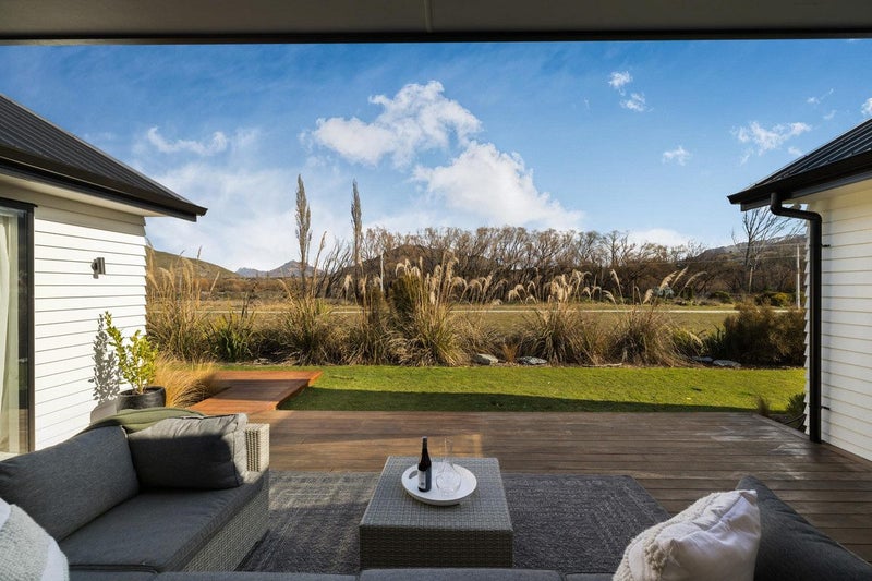 35 Headley Drive, Lower Shotover, Queenstown - Carousel 1