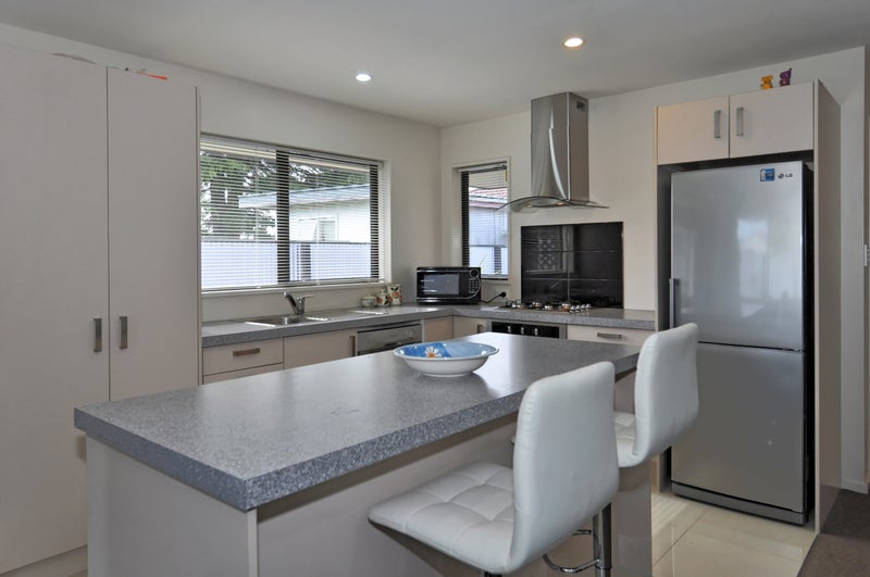 49A Tauiwi Crescent, Hei Hei, Christchurch - Carousel 2