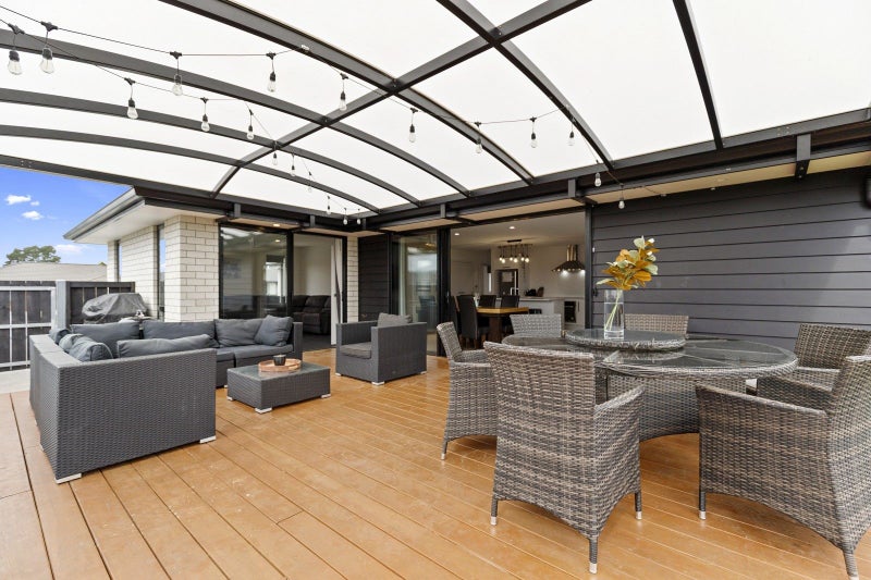 9 Matariki Terrace, Hamilton - Carousel 2