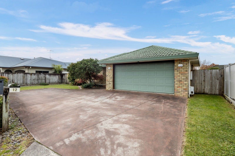 12 Greenough Place, Rototuna, Hamilton - Carousel 2