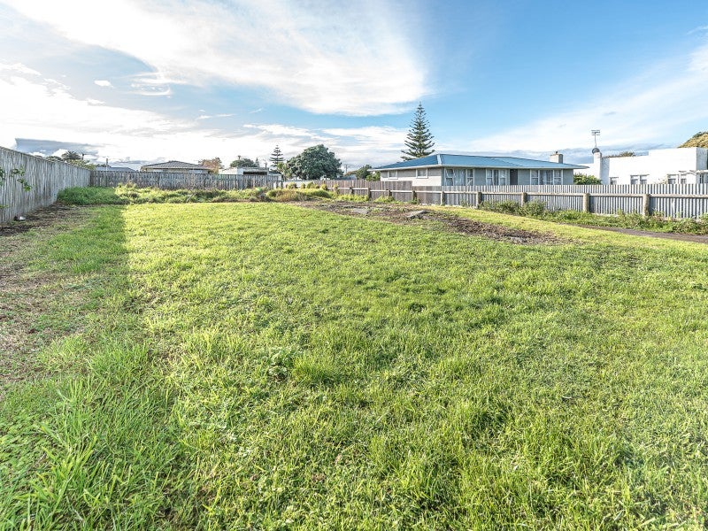 18A Mosston Road, Castlecliff, Whanganui - Carousel 16