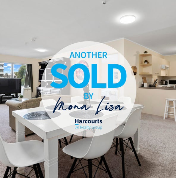 7/1 Akiraho Street, Mount Eden, Auckland - Carousel 1