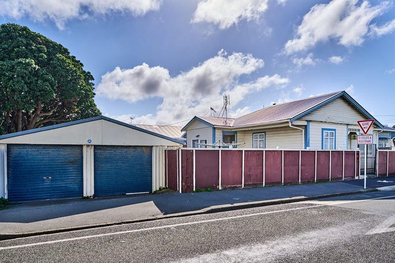222 Coutts Street, Rongotai, Wellington - Carousel 2