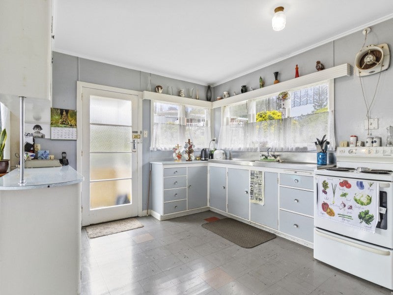 15 Butler Street, Te Kuiti - Carousel 2
