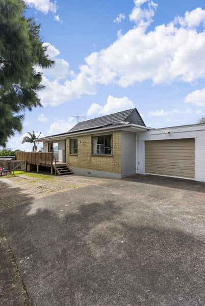 2/6 Charmaine Road, Torbay, Auckland - Carousel 20