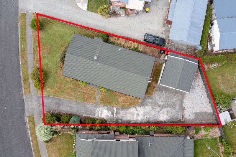 32 Bowen Street, Te Anau, Te Anau - Carousel 17
