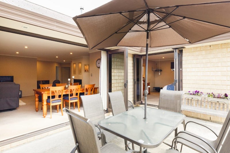12 Rodeo Drive, Kelvin Grove, Palmerston North - Carousel 15