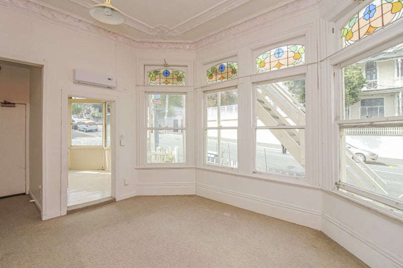 59 Majoribanks Street, Mount Victoria, Wellington - Carousel 2