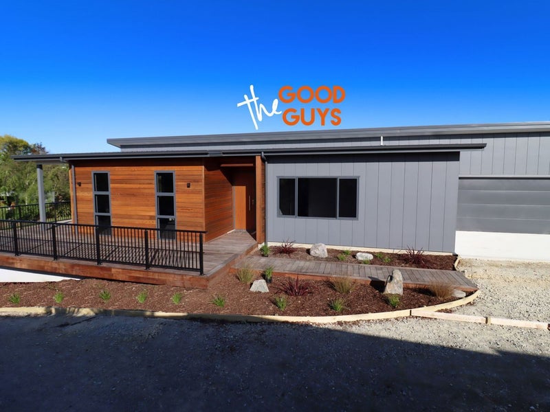 21 Grove Avenue, Weston, Oamaru - Carousel 1