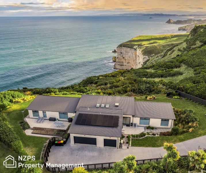 49 Highgrove, Saint Clair, Dunedin - Carousel 2